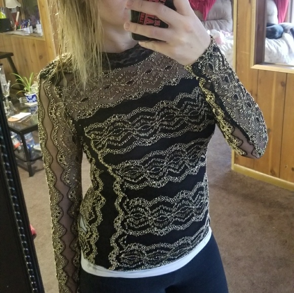 Black and Gold Lace Top - Picture 3 of 8